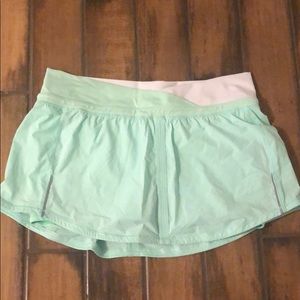 Lululemon mint green skort size 8